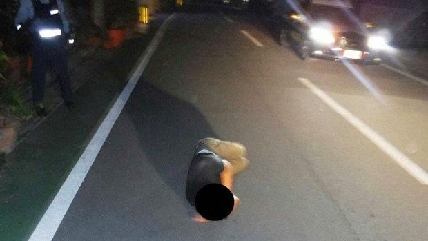 Okinawu trápí nebezpečný nešvar - opilci spící na silnici